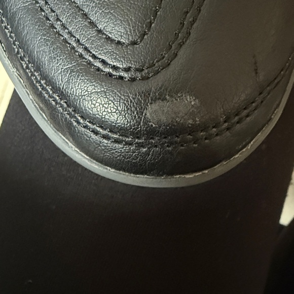 Nike Youth Tiempo Legend 9 Club Turf Soccer Shoes DA1332-004. Youth Sz: 4.5Y - Picture 9 of 9